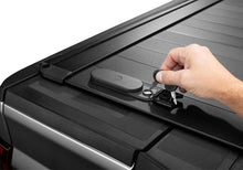 Load image into Gallery viewer, Retrax 21-26 Ford F-150 SuperCrew/SuperCab/Reg Cab 6.5ft Bed RetraxPRO EZ-Off FRC-4000