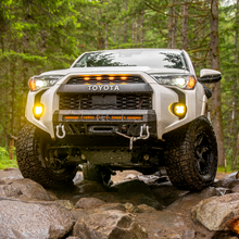 Load image into Gallery viewer, Cali Raised 14-24 Toyota 4Runner Stealth Bumper - No Bull Bar 32In Led Bar Combo W/ Small Switch