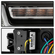 Load image into Gallery viewer, Spyder 20-23 Chevy Silverado 2500/3500 Proj Headlights - LED DRL - Black PRO-YD-CSHD20SI-SEQ-BK