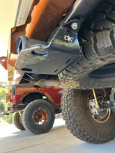 Load image into Gallery viewer, Hardware Kit for Jeep JT Gladiator Tow Hitch Skid Plate
