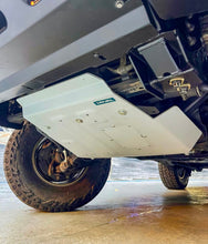 Load image into Gallery viewer, RIVAL Aluminum Engine Skid Plate 2007-2021 Toyota Land Cruiser 200 | Lexus LX570