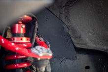 Load image into Gallery viewer, 2000-2006 Toyota Sequoia Splash Guards