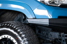 Load image into Gallery viewer, DV8 Offroad 16-23 Toyota Tacoma MTO Series Front Bumper