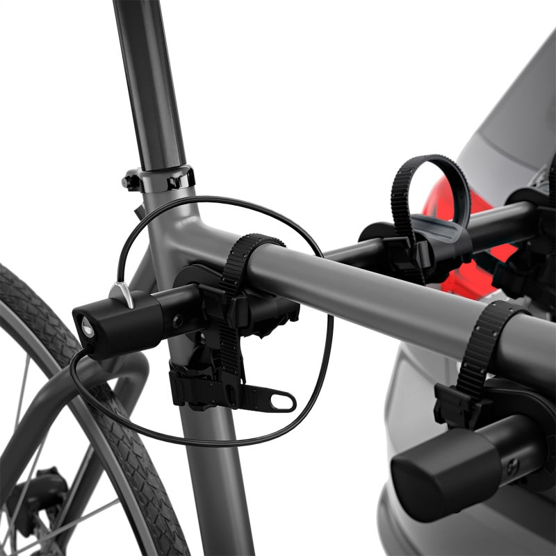 Thule Gateway Pro 3 Hanging-Style Trunk Bike Rack w/Anti-Sway Cages (Up to 3 Bikes) - Black