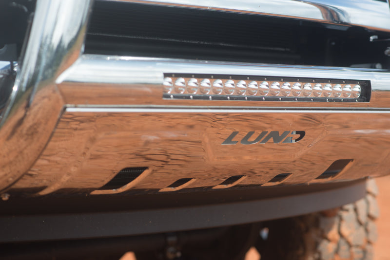 Lund 08-17 Toyota Sequoia Bull Bar w/Light & Wiring - Polished