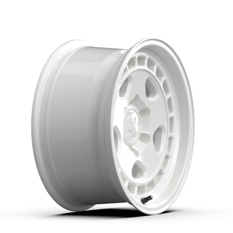 fifteen52 Turbomac HD Classic 17x8.5 / 5x150 BP / 0ET / 110.3mm CB / 4.75in BS / Classic White Wheel