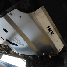 Load image into Gallery viewer, Suzuki Grand Vitara Front Skid Plate