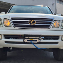 Load image into Gallery viewer, Toyota Land Cruiser 100 / Lexus LX470 Hidden Winch Mount