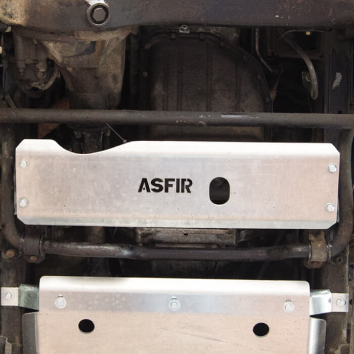 Toyota Land Cruiser 80 Engine Skid Plate