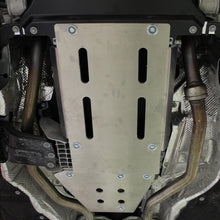 Load image into Gallery viewer, Jeep Grand Cherokee WL Transmission Skid Plate