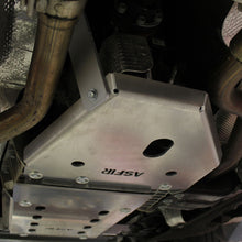 Load image into Gallery viewer, Jeep Grand Cherokee WL Transfer Case Skid Plate | WITH Quadra-Drive II / Quadra-Trac II