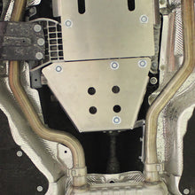 Load image into Gallery viewer, Jeep Grand Cherokee WL Transfer Case Skid Plate | WITH Quadra-Trac I