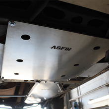Load image into Gallery viewer, Chevrolet Trailblazer Transmission Skid Plate