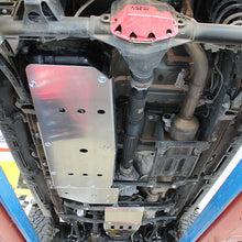 Load image into Gallery viewer, Jeep Wrangler JL EcoDiesel Fuel Tank Skid Plate