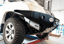 Load image into Gallery viewer, Toyota Land Cruiser 120/125 - VX / Lexus GX470 ATL Winch Bumper | with OEM Fender Flares