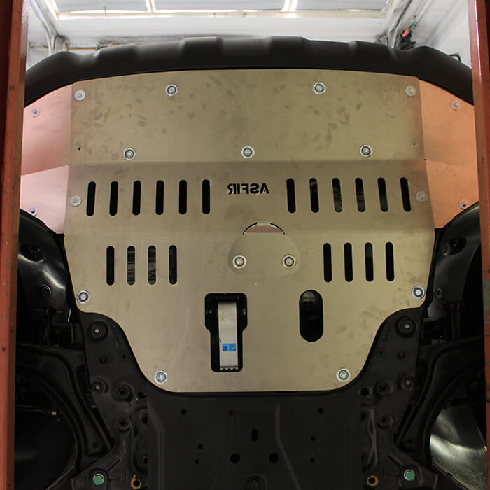 Kia Sportage Engine & Transmission Skid Plate