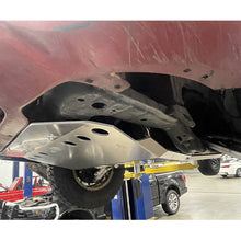 Load image into Gallery viewer, Subaru Forester SG Engine &amp; Transmission Skid Plate