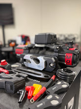 Load image into Gallery viewer, MO13.5 Series Electric Winch