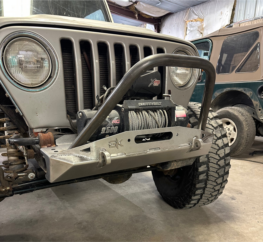 Front Diamond Series Stubby Bumper for Jeep TJ Wrangler (97-06)