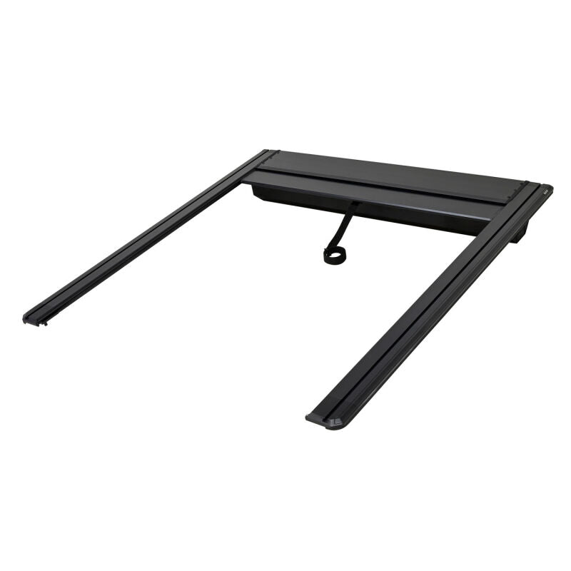 Westin 19-26 GM  Silverado/Sierra 1500 5ft 8in Bed Manual Retractable Tonneau Cover - Black