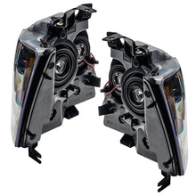 Load image into Gallery viewer, Oracle Lighting 07-14 Chevrolet Tahoe Pre-Assembled LED Halo Headlights -Blue
