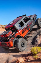 Load image into Gallery viewer, CarbonPro Hydraulic Jack with Mounting Clamps