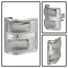 Load image into Gallery viewer, xTune Ford Superduty 08-14 F250-F550 Amber LED Mirror Signal Lens - Clear ACC-LED-FDSD08-MR-C