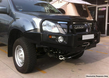 Load image into Gallery viewer, DOBINSONS BULL BAR BLACK DELUXE FOR 2ND GEN ISUZU D-MAX 2012-2016 - BU21-3685