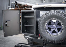 Load image into Gallery viewer, Universal Adventure Storage Box (19x28x15)