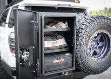 Load image into Gallery viewer, Universal Adventure Storage Box (19x28x15)
