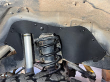 Load image into Gallery viewer, 1990-1998 Toyota Land Cruiser HDJ80 Splash Guards