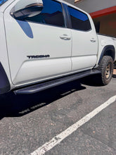 Load image into Gallery viewer, D2 Off-Road Heavy-Duty Bolt-On Rock Sliders – 05-23 Toyota Tacoma