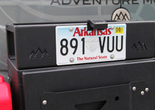 Load image into Gallery viewer, Solar License Plate Clip Light