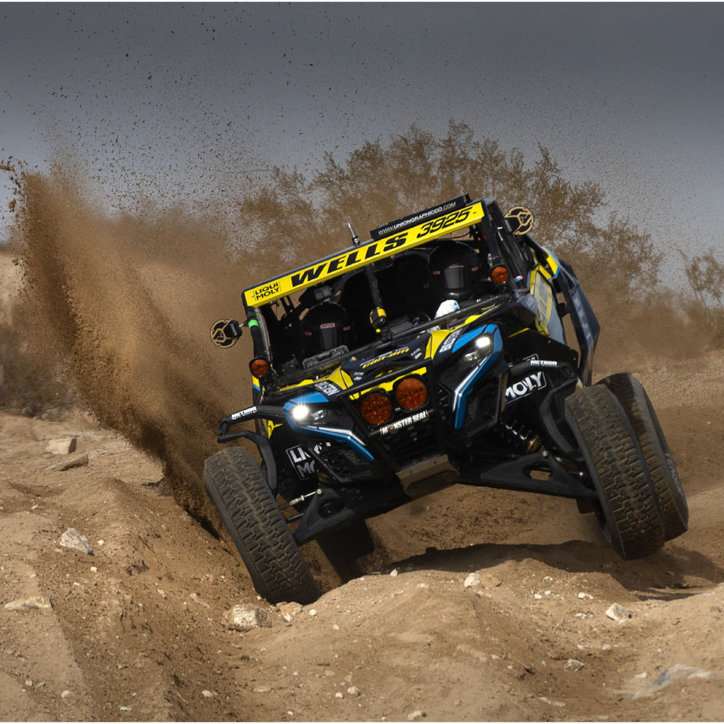 Comparison of NACHO Quatro Off-Road light with other models on the market.