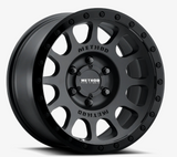 Method MR305 NV 18x9 +25mm Offset 5x150 116.5mm CB Gloss/Matte Black Street Loc Wheel