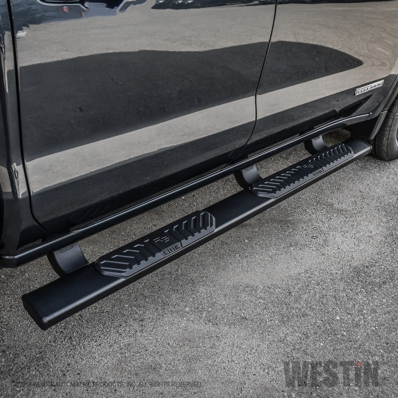 Westin 19-22 Chevrolet Silverado 1500 DC R5 Nerf Step Bars - Blk