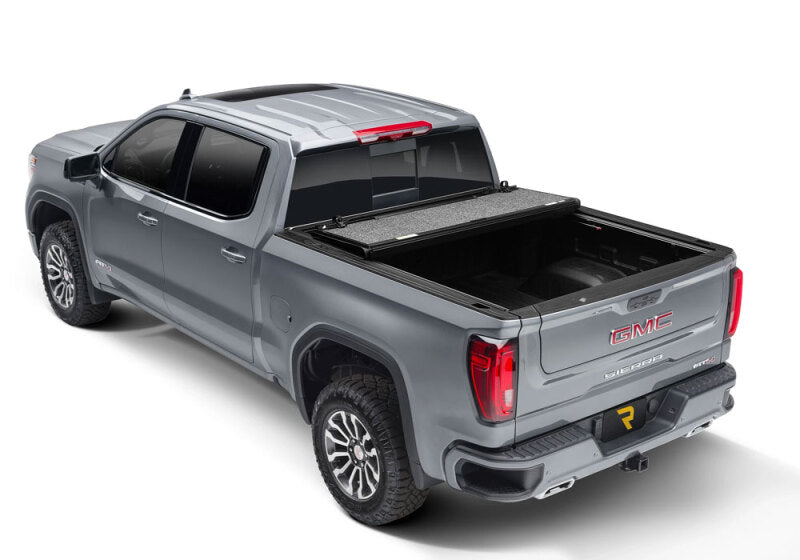 UnderCover 14-15 Chevy/GMC Silverado/Sierra 68.4in Fusion Bed Cover - Brownstone