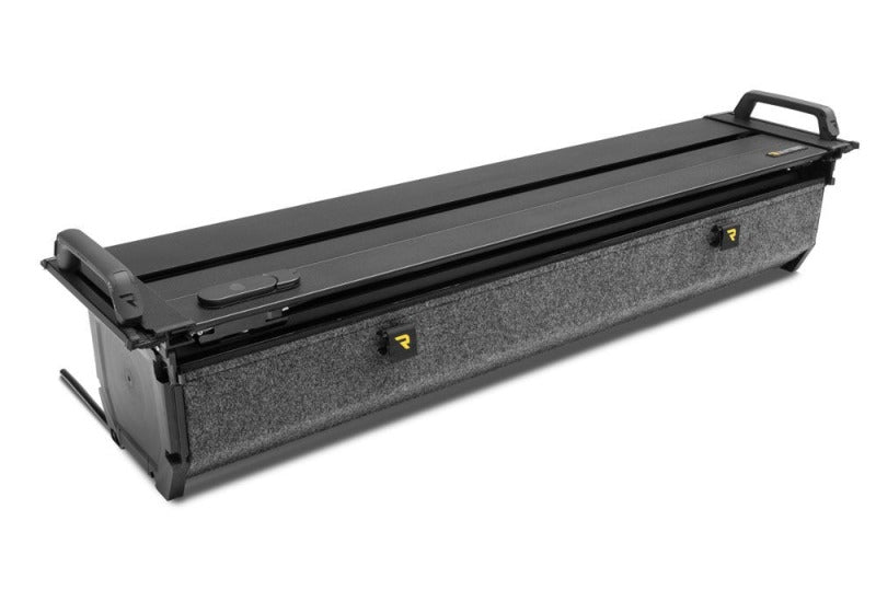 RealTruck 07-21 Toyota Tundra CrewMax 5.5ft w/Deck Rail Sys (No Bed Box) RetraxPRO EZ-Off FRC-4000