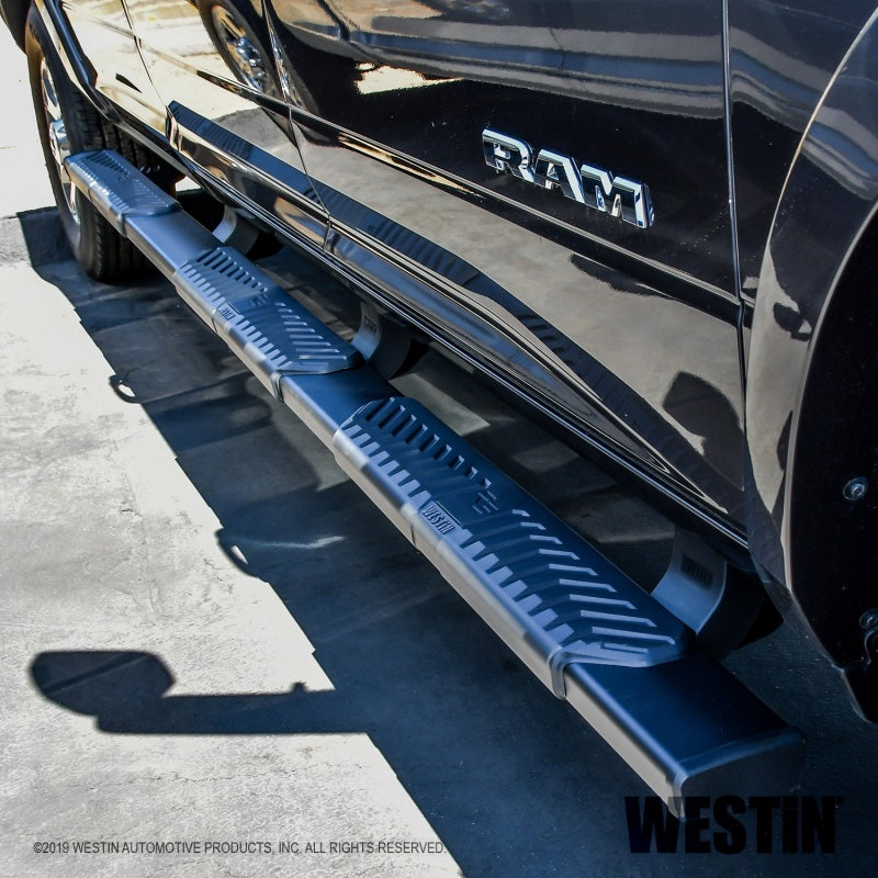 Westin 19-22 RAM 2500/3500 CC 8ft Bed Excl. Dually R5 M-Series W2W Nerf Step Bars - Blk