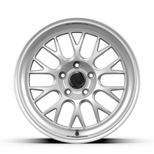 Load image into Gallery viewer, fifteen52 Holeshot RSR 18x10.5 5x120 25mm ET 72.56mm Center Bore Radiant Silver