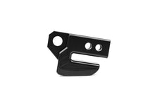 Load image into Gallery viewer, DV8 Universal Hitch Skid Plate - Black
