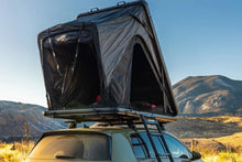 Load image into Gallery viewer, Free Spirit Recreation Aspen Lite Standard - Rooftop Tent