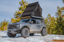 Load image into Gallery viewer, Free Spirit Recreation Aspen Lite XL V3 - Rooftop Tent