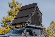 Load image into Gallery viewer, Free Spirit Recreation Aspen Lite XL V3 - Rooftop Tent