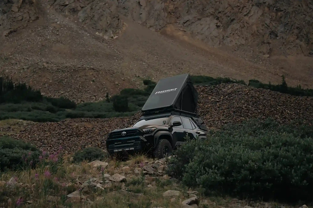 Free Spirit Recreation Aspen Pro Standard - Rooftop Tent