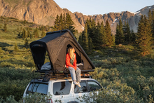 Load image into Gallery viewer, Free Spirit Recreation Aspen Pro Standard - Rooftop Tent