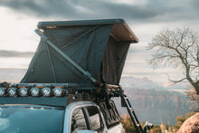 Load image into Gallery viewer, Free Spirit Recreation Evolution V3 XL - Rooftop Tent