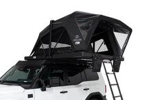Load image into Gallery viewer, Free Spirit Recreation Nova King - Rooftop Tent