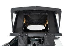 Load image into Gallery viewer, Free Spirit Recreation Nova King - Rooftop Tent