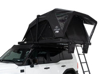 Load image into Gallery viewer, Free Spirit Recreation Nova King - Rooftop Tent